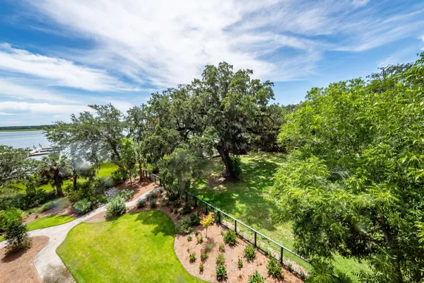 $2,875,000 | 108 Fairbanks Oak Alley, Unit 403, Daniel Island, SC 29492