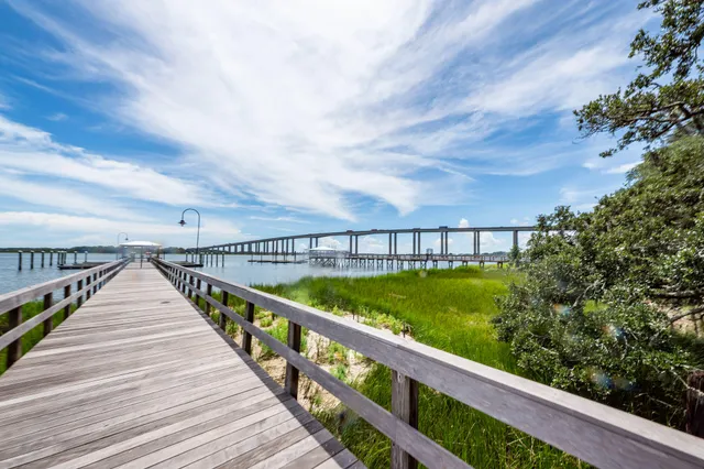 $3,100,000 | 108 Fairbanks Oak Alley, Unit 403, Daniel Island, SC 29492