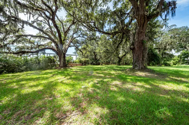 $3,100,000 | 108 Fairbanks Oak Alley, Unit 403, Daniel Island, SC 29492