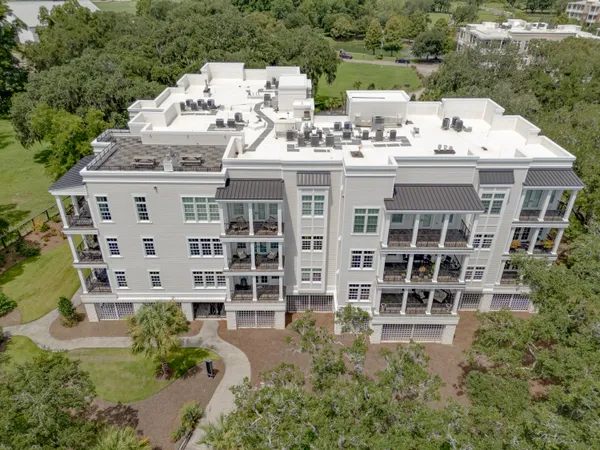 $2,875,000 | 108 Fairbanks Oak Alley, Unit 403, Daniel Island, SC 29492