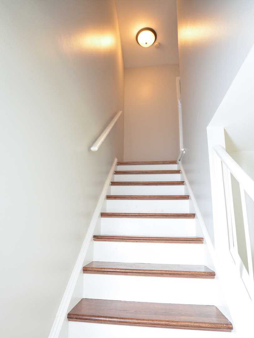 1663 McKool Avenue Streamwood, IL 60107 - Photo 8 of 12