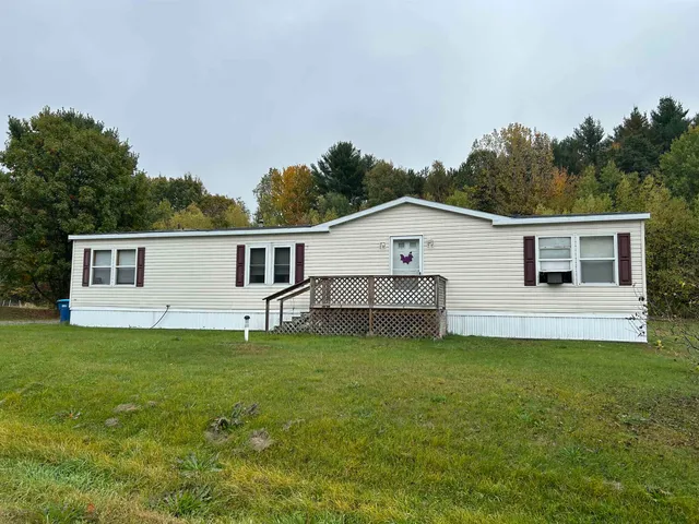 $301,562 | 127 Hoague Drive, Highgate, VT 05459