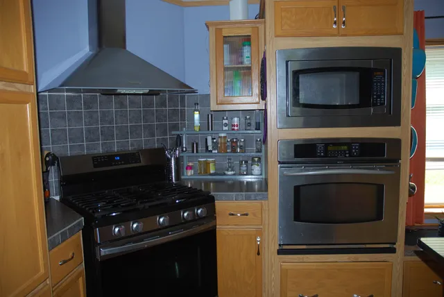 $301,562 | 127 Hoague Drive, Highgate, VT 05459