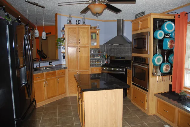 $301,562 | 127 Hoague Drive, Highgate, VT 05459