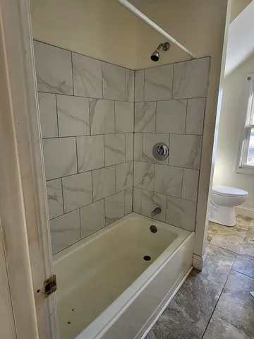 $199,900 | 33 Lansing Place, Springfield, MA 01108