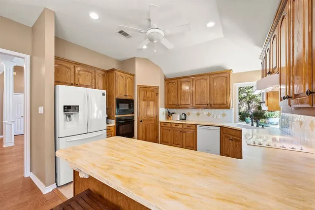 $624,500 | 804 Blue Spruce Court, Keller, TX 76248