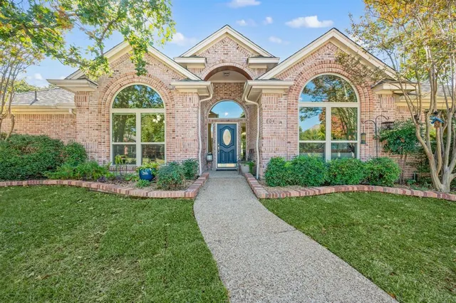 $624,500 | 804 Blue Spruce Court, Keller, TX 76248