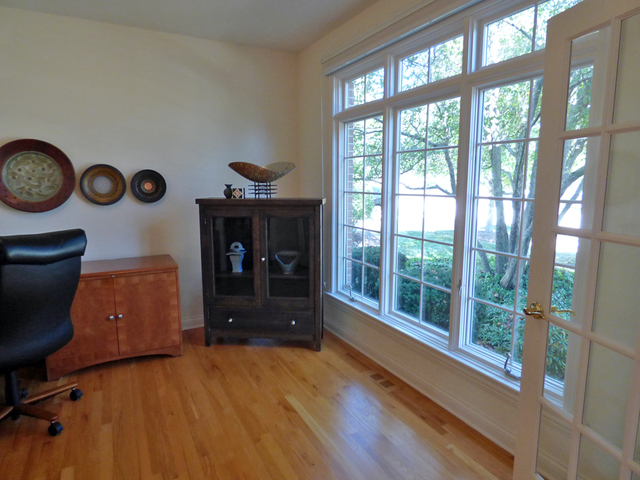 S130 Forbes Drive Geneva, IL 60134 - Photo 6 of 45 a view of a room with gym equipment