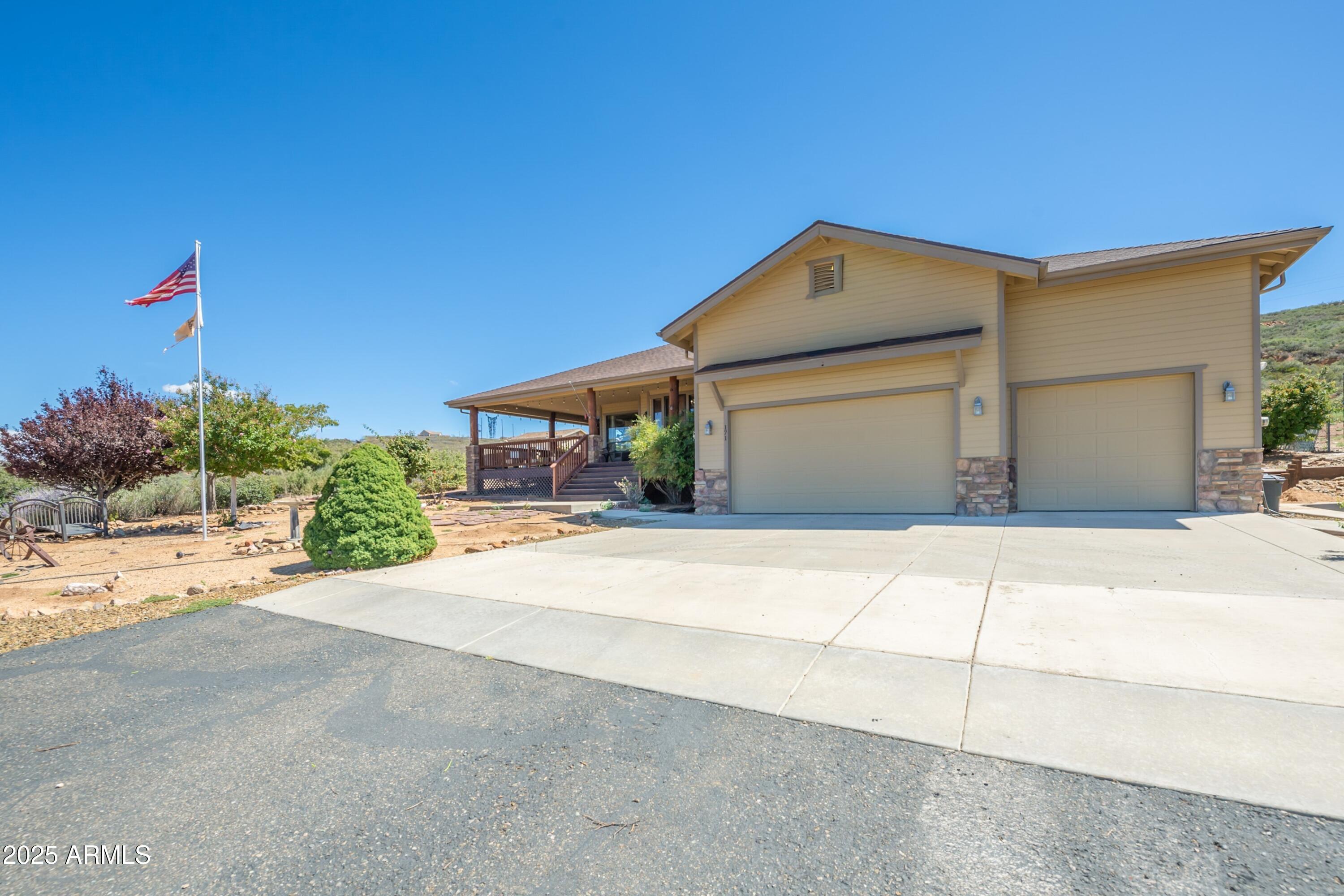171 South Enchanted Road Dewey, AZ 86327 - Photo 36 of 62 Front