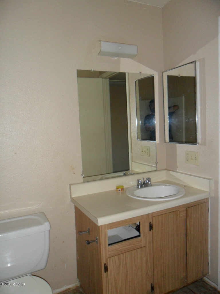 3511 East Baseline Road, Unit 1046 Phoenix, AZ 85042 - Photo 20 of 20 SAM_1255