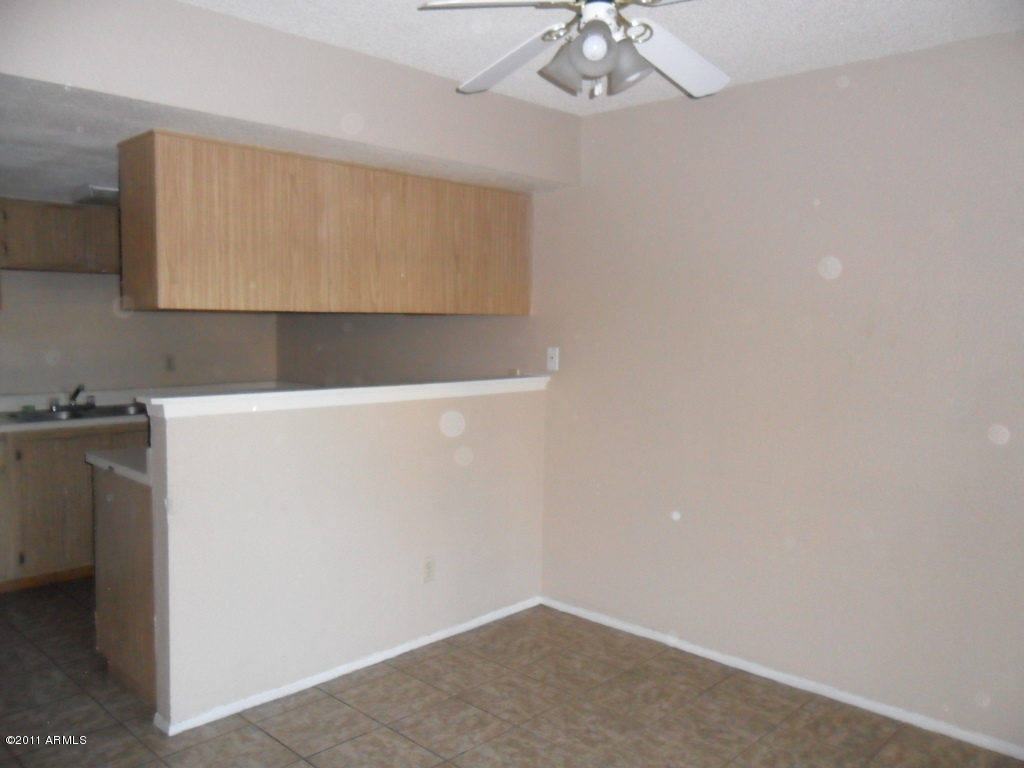 3511 East Baseline Road, Unit 1046 Phoenix, AZ 85042 - Photo 6 of 20 SAM_1241
