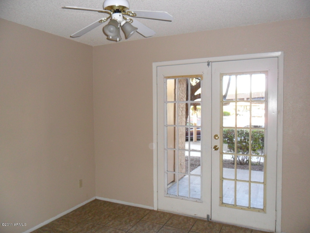 3511 East Baseline Road, Unit 1046 Phoenix, AZ 85042 - Photo 7 of 20 SAM_1242