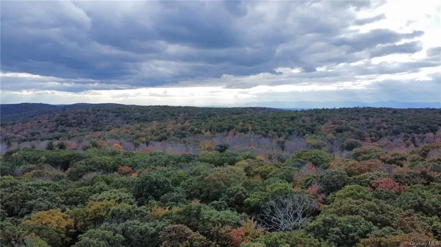 $1,999,999 | 2 Hill Road, Austerlitz, NY 12017