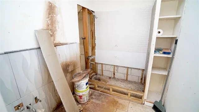 $175,000 | 2151 Northeast 68th Street, Unit 203, Fort Lauderdale, FL 33308