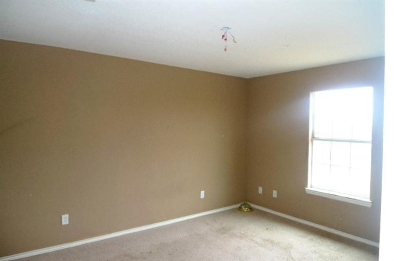 503 79th Street Lubbock, TX 79404 - Photo 5 of 10 Photo 5