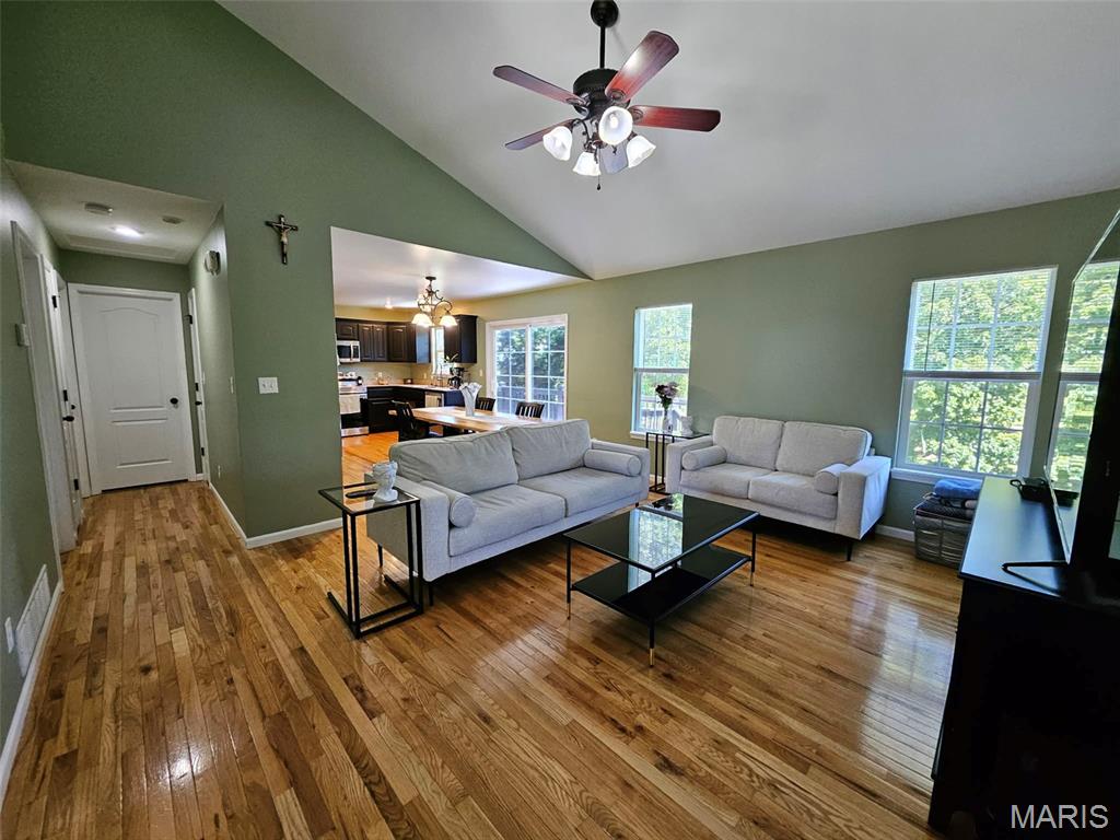 22858 Revelation Road Waynesville, MO 65583 - Photo 3 of 27