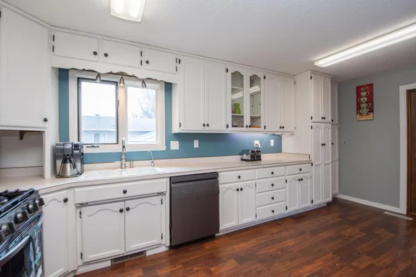 $359,900 | 1901 18th Street South, Fargo, ND 58103