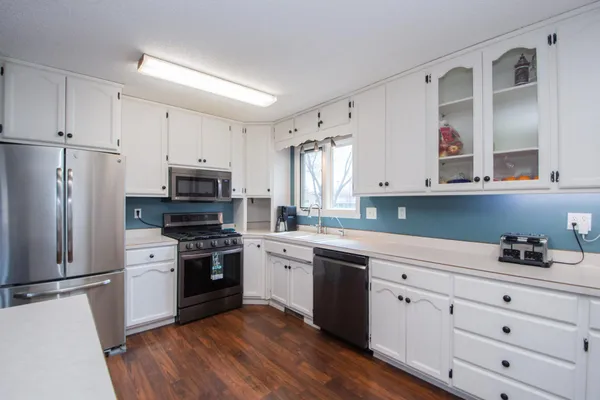 $359,900 | 1901 18th Street South, Fargo, ND 58103