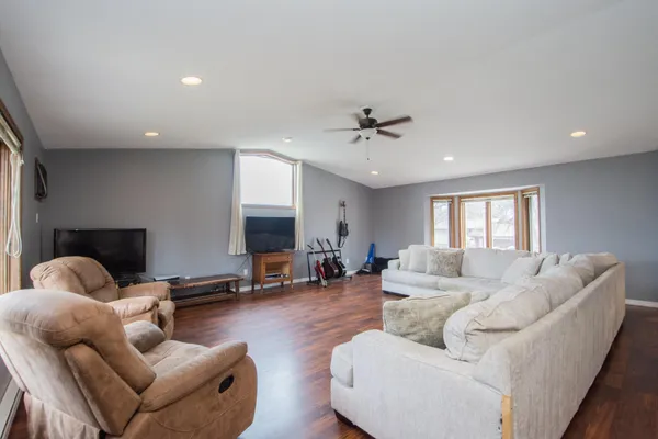 $359,900 | 1901 18th Street South, Fargo, ND 58103