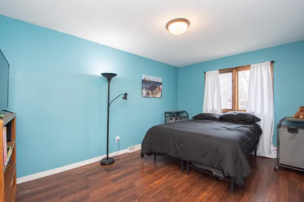 $359,900 | 1901 18th Street South, Fargo, ND 58103