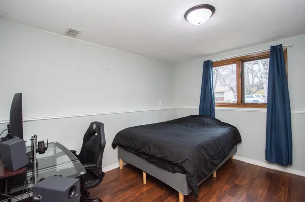 $359,900 | 1901 18th Street South, Fargo, ND 58103