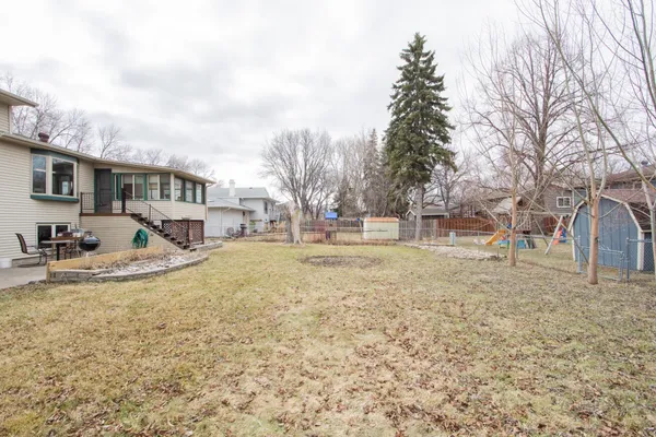 $359,900 | 1901 18th Street South, Fargo, ND 58103