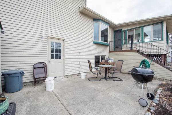 $359,900 | 1901 18th Street South, Fargo, ND 58103