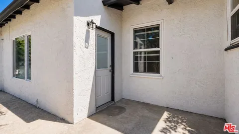 $1,120,000 | 10341 Arminta Street, Sun Valley, CA 91352