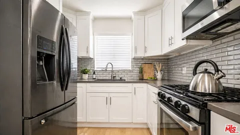 $1,120,000 | 10341 Arminta Street, Sun Valley, CA 91352
