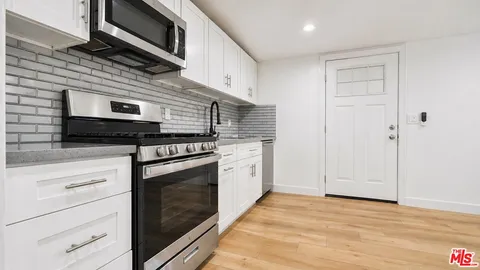 $1,120,000 | 10341 Arminta Street, Sun Valley, CA 91352