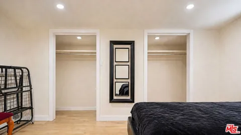 $1,120,000 | 10341 Arminta Street, Sun Valley, CA 91352