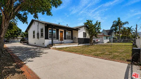 $1,120,000 | 10341 Arminta Street, Sun Valley, CA 91352