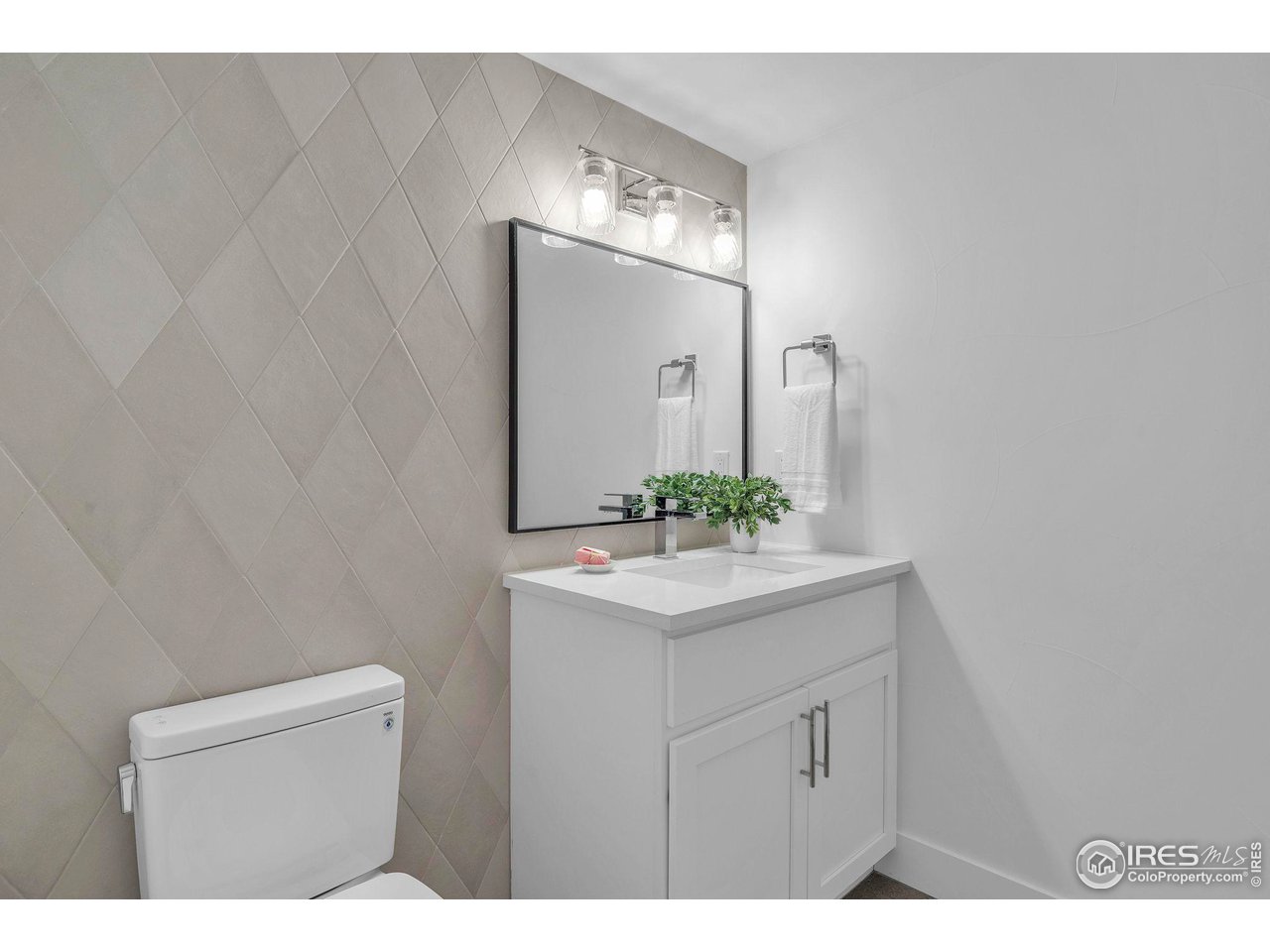 1415 Riverside Avenue Boulder, CO 80304 - Photo 35 of 40 Basement Half Bath