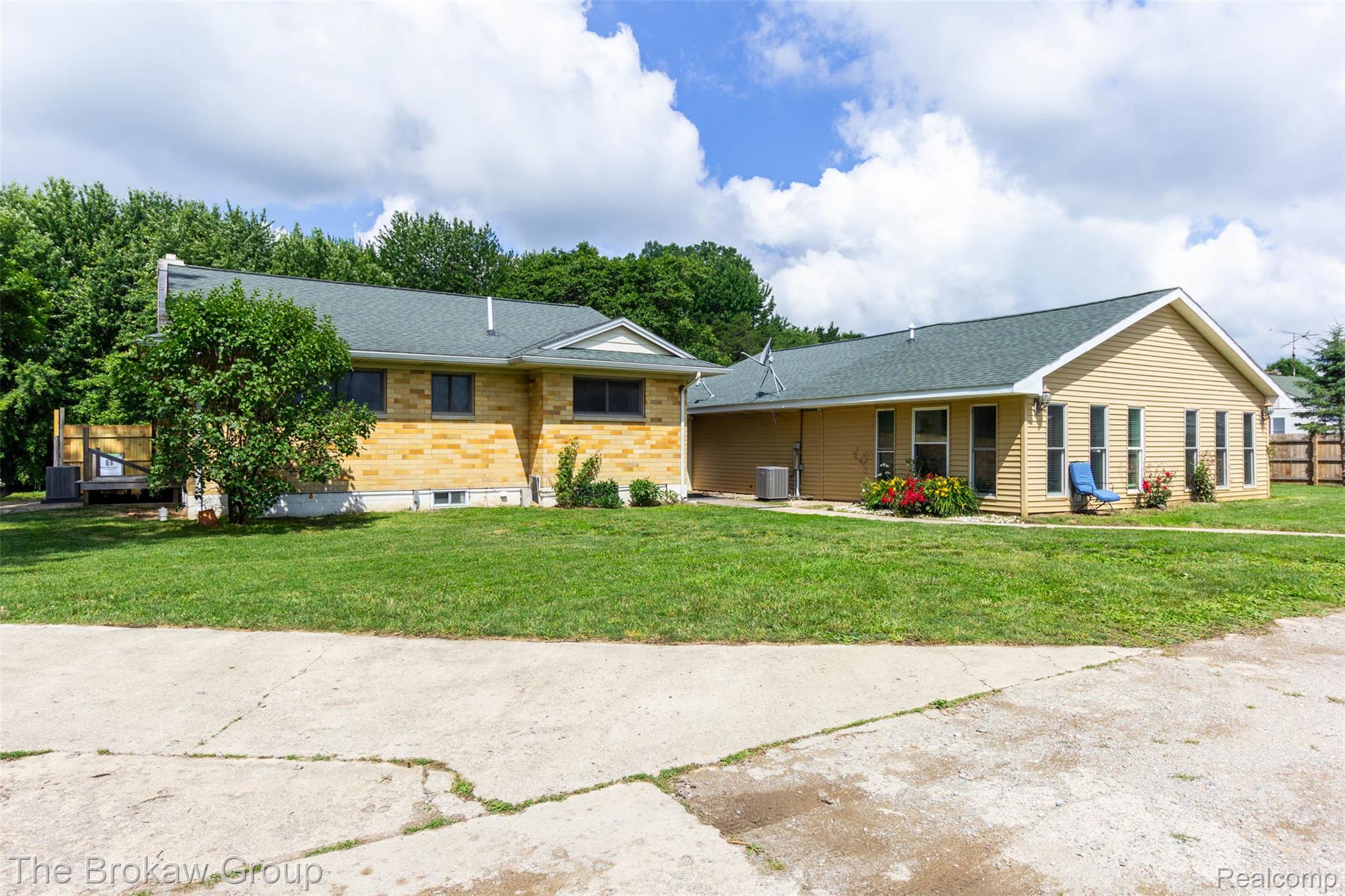 7272 North Lapeer Road Fostoria, MI 48435 - Photo 31 of 49 yard (6).jpg