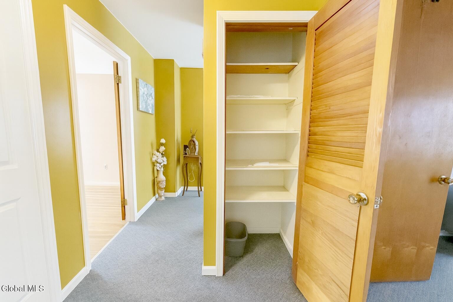 1420 Nelson Street Schenectady, NY 12306 - Photo 22 of 45 nelson cabinet