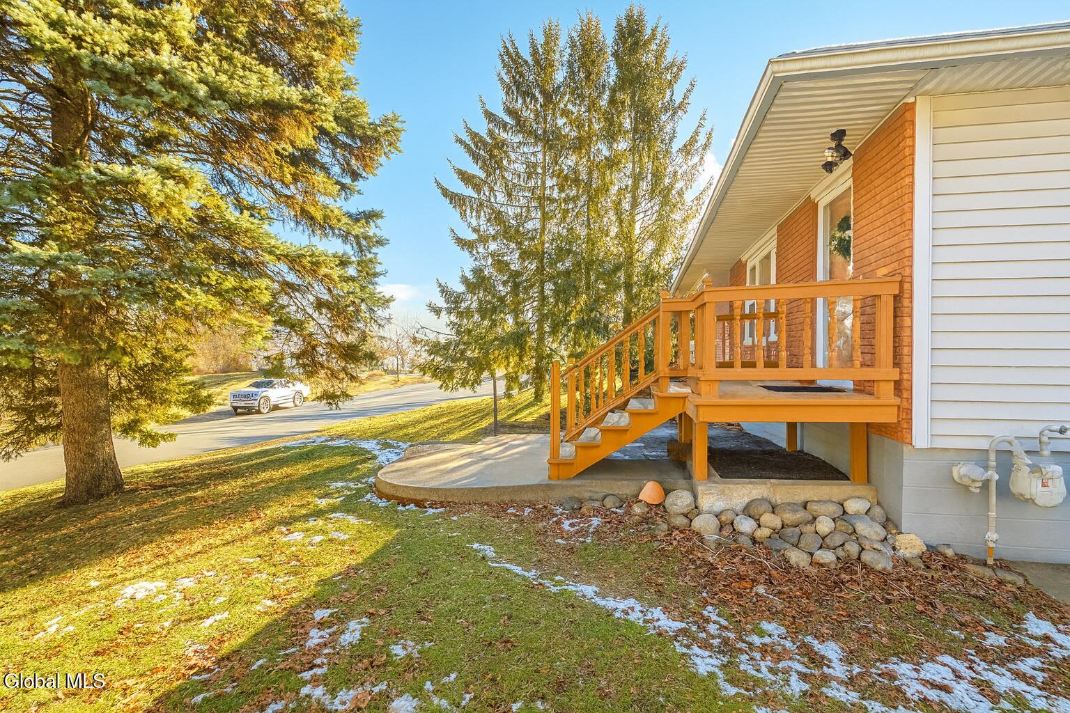 1420 Nelson Street Schenectady, NY 12306 - Photo 36 of 45 IMG_6431