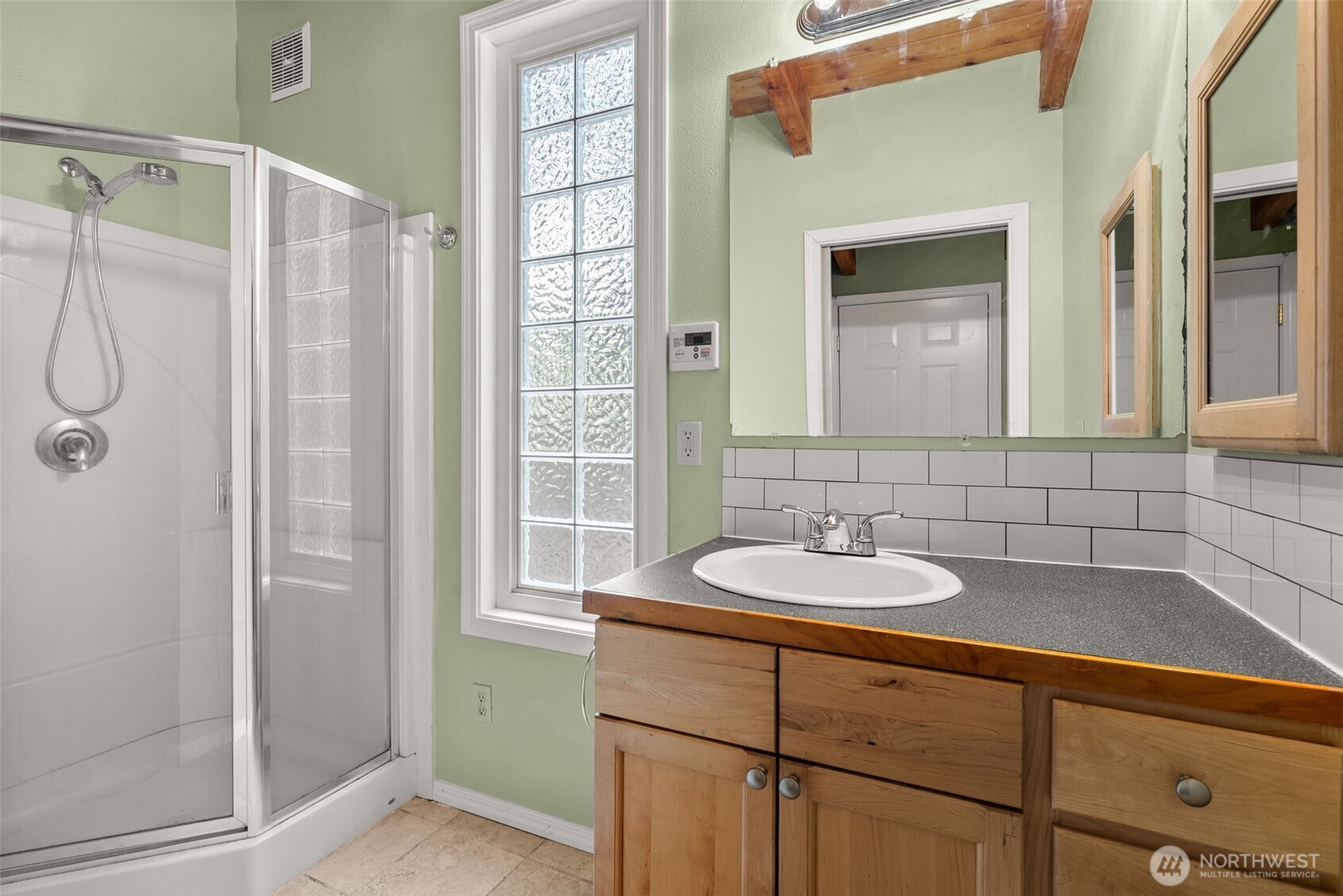 10544 Sidney Road Southwest Port Orchard, WA 98367 - Photo 33 of 40 Gallery Image 33