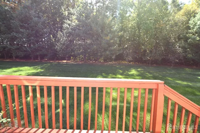 $3,250 | 24 Hawthorne Road, North Brunswick, NJ 08902