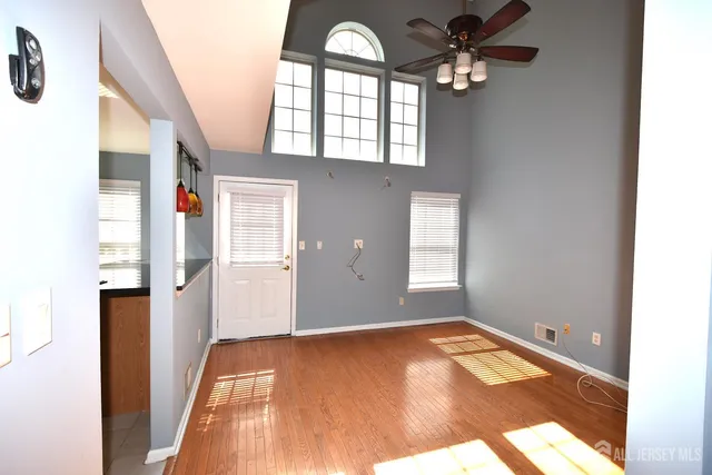 $3,250 | 24 Hawthorne Road, North Brunswick, NJ 08902