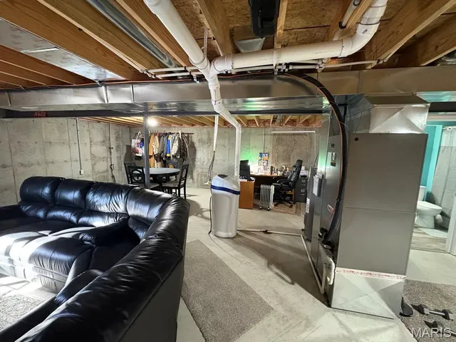 $319,900 | 600 Split Rail Court, Wright City, MO 63390