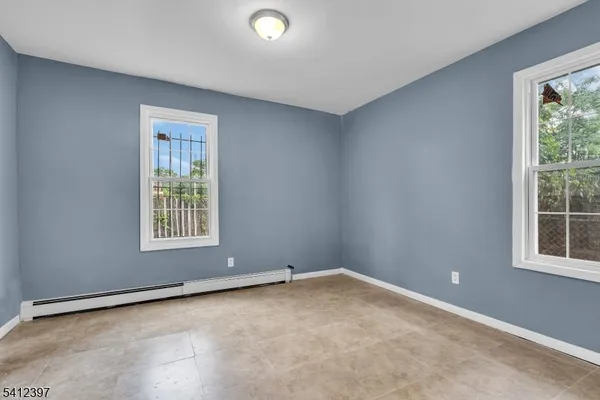 $1,500 | 568 Grove Street, Irvington, NJ 07111