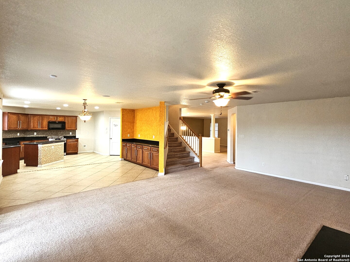 208 Springtree Cove Cibolo, TX 78108 - Photo 13 of 36