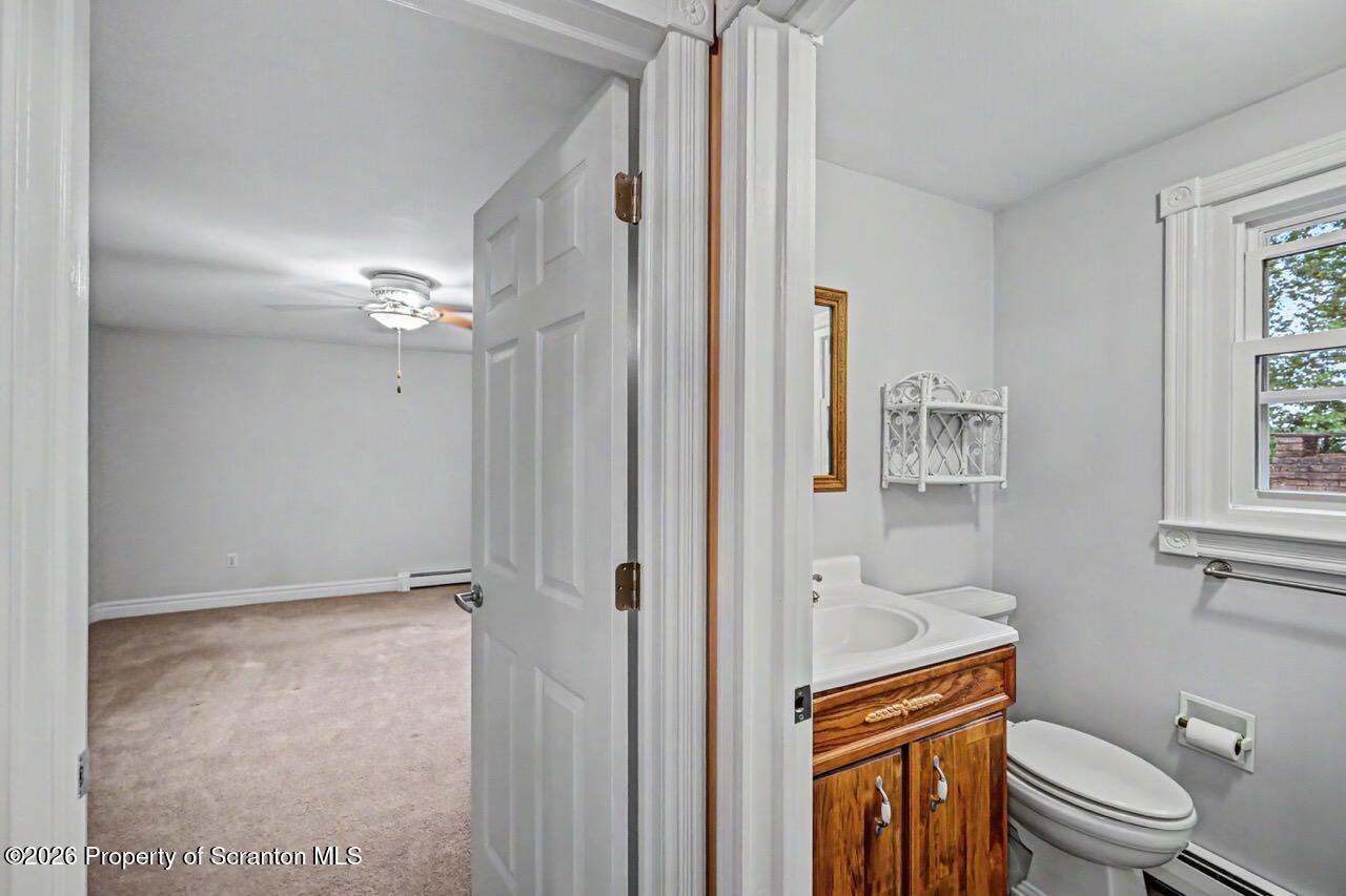 204 Wilcrest Road Moscow, PA 18444 - Photo 53 of 66 Full Bathroom #3