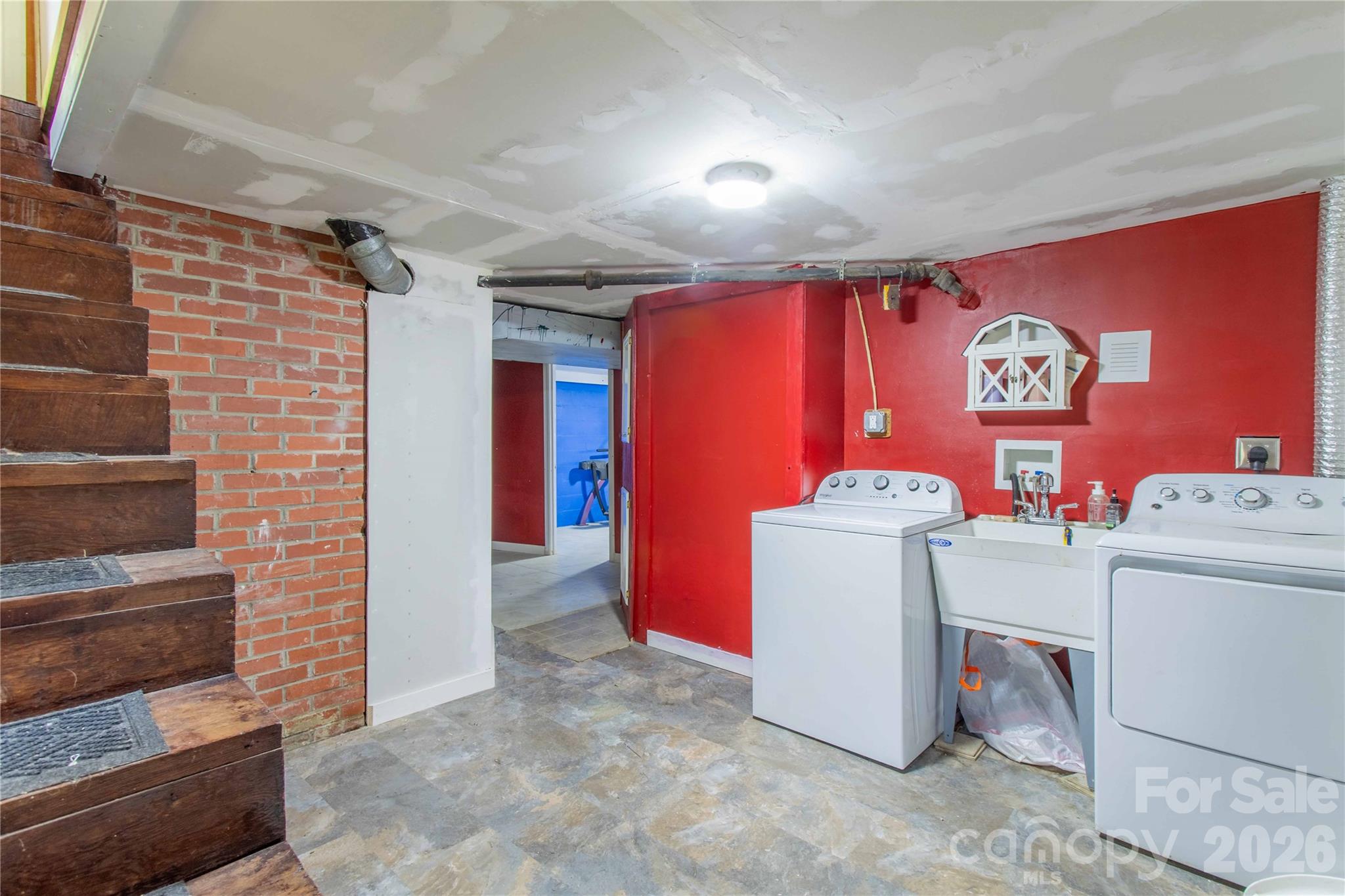 875 Mills Gap Road Fletcher, NC 28732 - Photo 23 of 38 Gallery Image 23