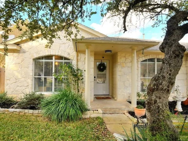 $2,500 | 1110 Fossil Cove, Round Rock, TX 78681