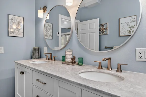 $645,000 | 269 West Nelson Street, Deerfield, WI 53531