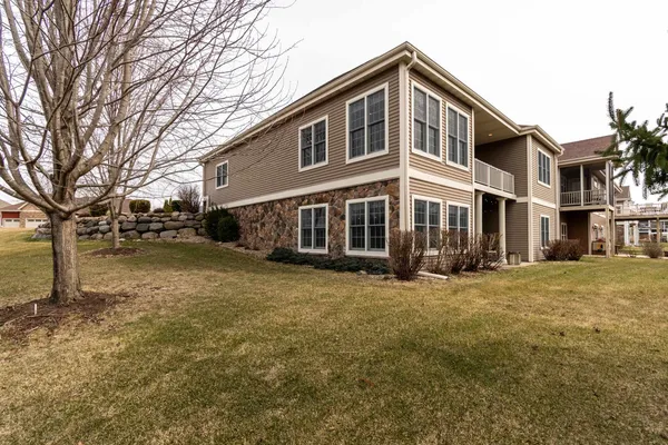 $645,000 | 269 West Nelson Street, Deerfield, WI 53531