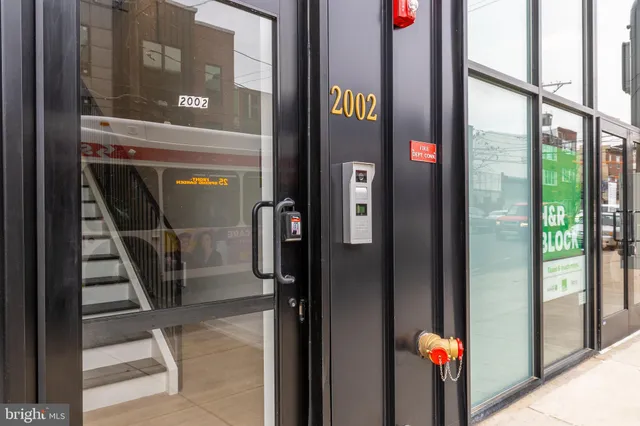 a close view of door