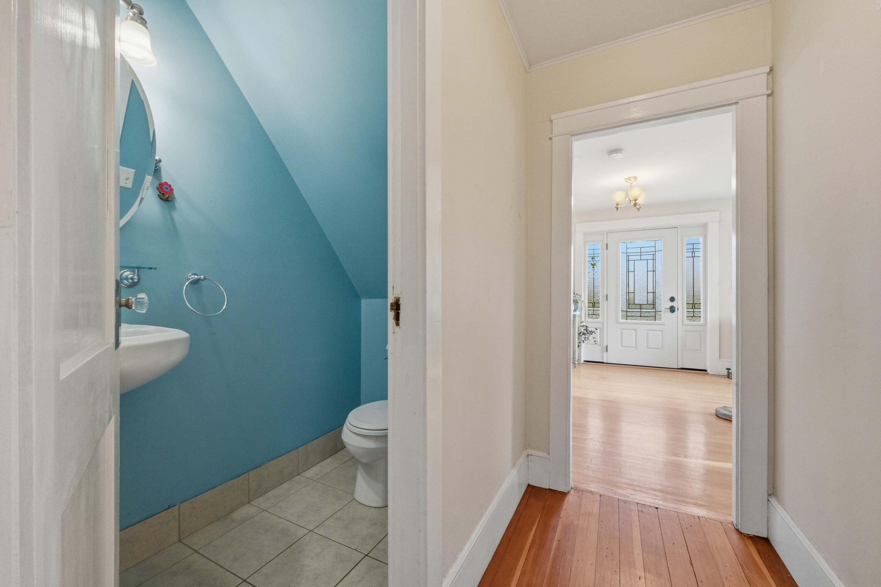 412 Ocean Avenue Portland, ME 04103 - Photo 11 of 37 Hallway with Powder Room