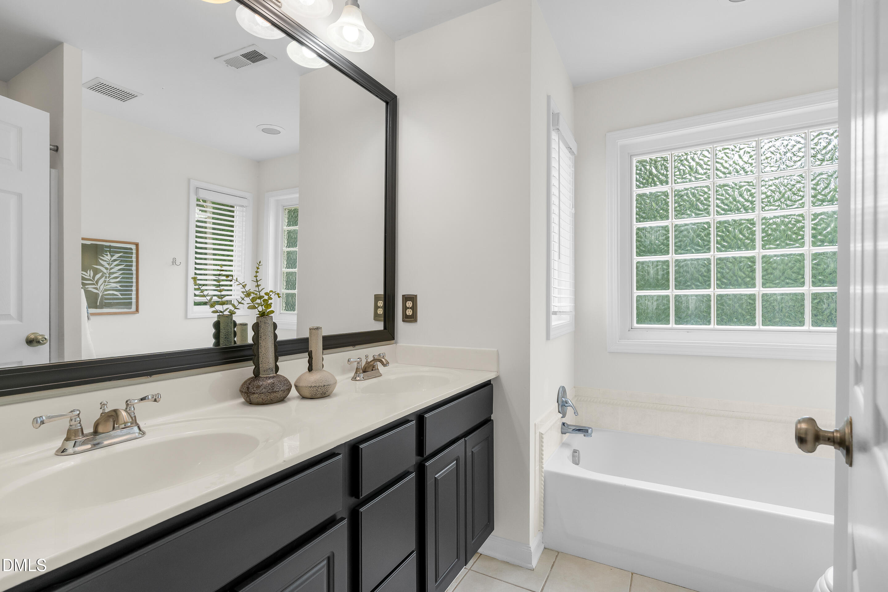 446 Suitt Road Franklinton, NC 27525 - Photo 14 of 30 Photos-25